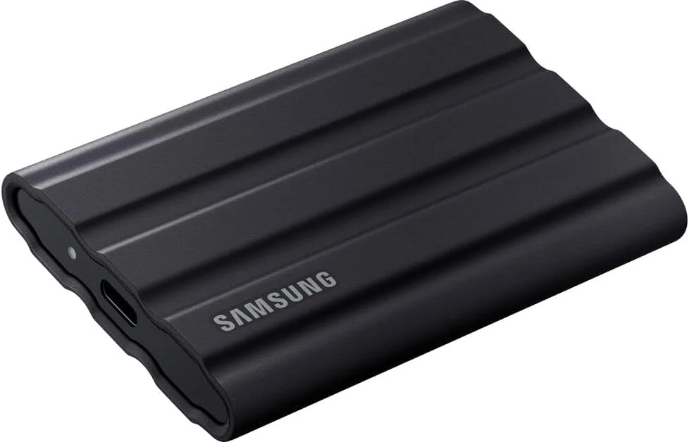 درایو حالت جامد قابل حمل سامسونگ T7 Shield USB 3.2 با ظرفیت 1 ترابایت، مقاوم در برابر آب IP65، SSD اکسترنال سازگار با PC/Mac/Android/کنسول های بازی، مدل MU-PE1T0S/WW، سال 2023، مشکی