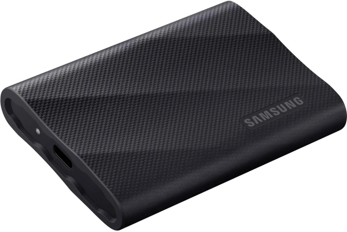 حافظه اس اس دی اکسترنال سامسونگ مدل Portable T9 با ظرفیت 1 ترابایت، USB 3.2 Gen 2x2، سرعت خواندن/نوشتن 2000 مگابایت بر ثانیه، مشکی، MU-PG1T0B/WW حافظه اس اس دی اکسترنال سامسونگ مدل Portable T9 با ظرفیت 1 ترابایت، USB 3.2 Gen 2x2، سرعت خواندن/نوشتن 2000 مگابایت بر ثانیه، مشکی، MU-PG1T0B/WW