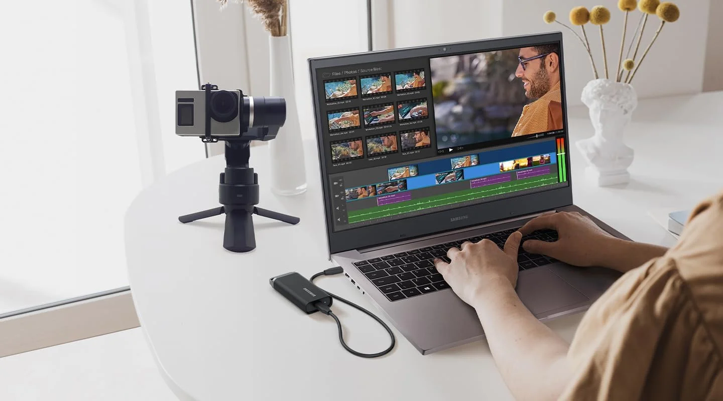 حافظه اس اس دی اکسترنال قابل حمل سامسونگ T5 EVO با ظرفیت 8 ترابایت، USB 3.2 Gen 1، سرعت خواندن ترتیبی تا 460 مگابایت بر ثانیه، مناسب برای بازی و تولید محتوا، مدل MU-PH8T0S/AM، رنگ مشکی حافظه اس اس دی اکسترنال قابل حمل سامسونگ T5 EVO با ظرفیت 8 ترابایت، USB 3.2 Gen 1، سرعت خواندن ترتیبی تا 460 مگابایت بر ثانیه، مناسب برای بازی و تولید محتوا، مدل MU-PH8T0S/AM، رنگ مشکی