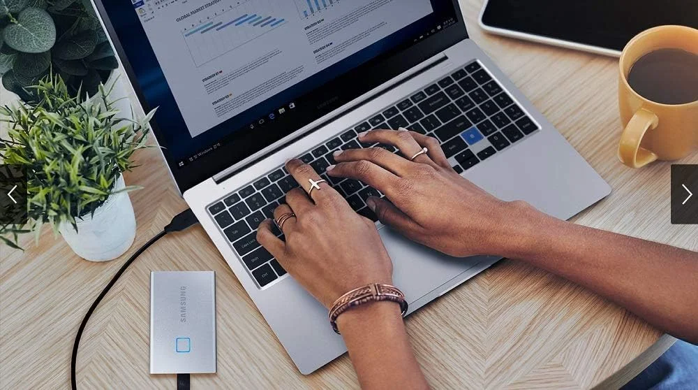 حافظه اس اس دی اکسترنال سامسونگ مدل MU-PC1T0K/WW T7 TOUCH با USB 3.2 و امنیت اثر انگشت و رمز عبور - 1 ترابایت، مشکی