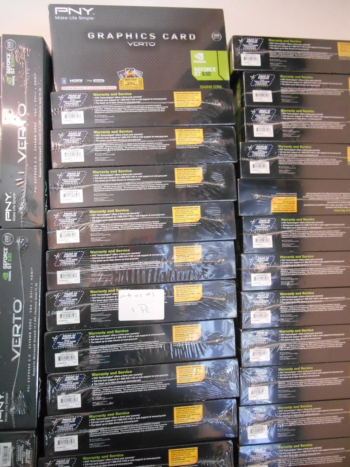 کارت گرافیک PNY NVIDIA GeForce GT 630 2GB GDDR3 VGA/DVI/HDMI PCI-Express مدل VCGGT6302XPB کارت گرافیک PNY NVIDIA GeForce GT 630 2GB GDDR3 VGA/DVI/HDMI PCI-Express مدل VCGGT6302XPB