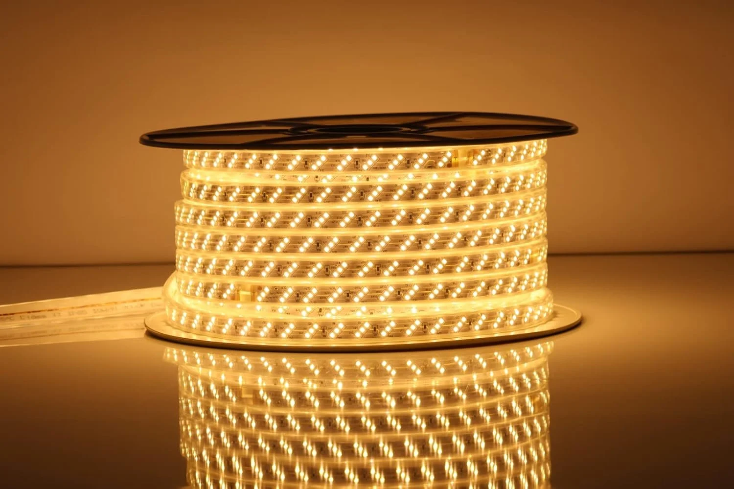 نوار چراغ ال ای دی اَدمور SMD نور گرم 3 لاین 50 متری مناسب فضای داخلی و خارجی، دکوراسیون نورپردازی سقف کاذب (12 میلی متر، سفید گرم) ضد آب و ضد گرد و غبار نوار چراغ ال ای دی اَدمور SMD نور گرم 3 لاین 50 متری مناسب فضای داخلی و خارجی، دکوراسیون نورپردازی سقف کاذب (12 میلی متر، سفید گرم) ضد آب و ضد گرد و غبار