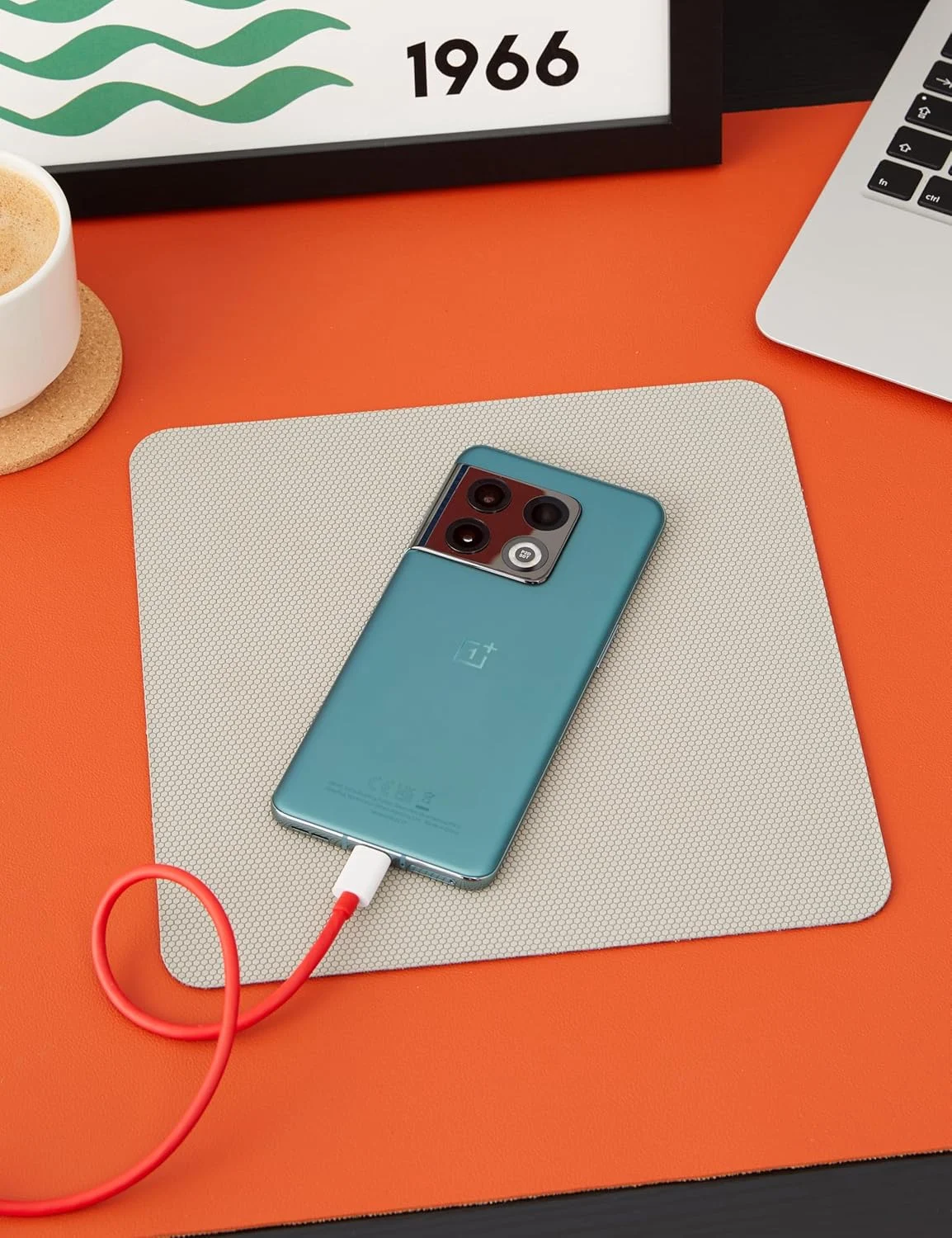 گوشی موبایل OnePlus 10 Pro 5G (UK) با 12 گیگابایت رم و 256 گیگابایت حافظه داخلی، بدون سیم کارت، دوربین Hasselblad نسل دوم برای موبایل - جنگل زمردی [نسخه انگلستان]