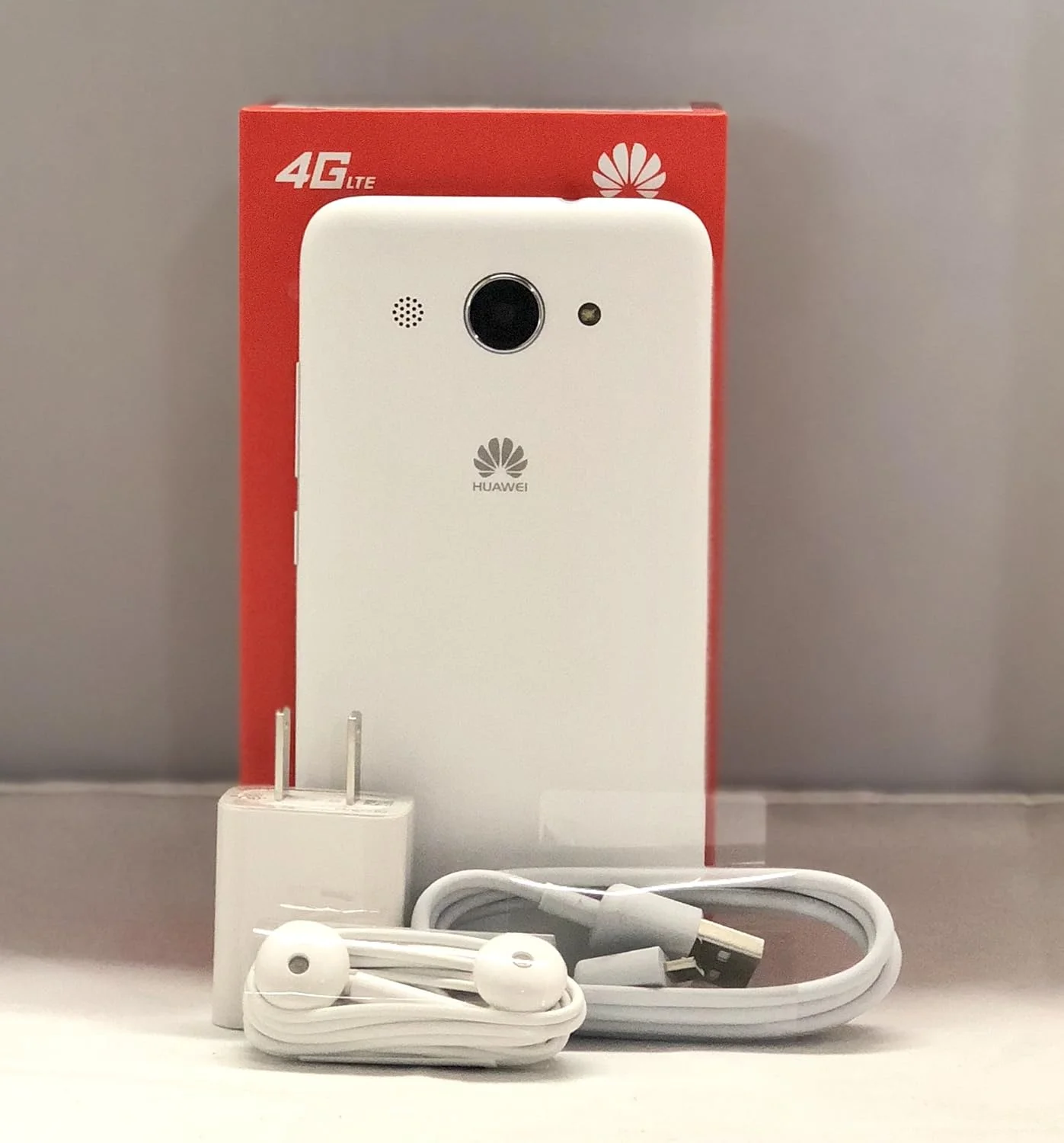 گوشی موبایل هوآوی Y5 Lite (2017) دو سیم کارت 8 گیگابایت حافظه داخلی + 1 گیگابایت رم (فقط GSM | بدون CDMA) نسخه بین المللی آنلاک شده کارخانه ای 4G/LTE (سفید) گوشی موبایل هوآوی Y5 Lite (2017) دو سیم کارت 8 گیگابایت حافظه داخلی + 1 گیگابایت رم (فقط GSM | بدون CDMA) نسخه بین المللی آنلاک شده کارخانه ای 4G/LTE (سفید)