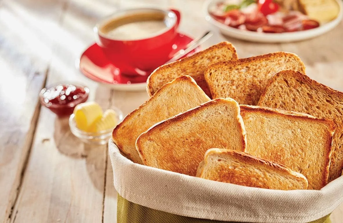 توستر نان 2 تکه 750 وات مشکی و دکر با بدنه خنک، سفید - مدل ET125-B5، 2 سال گارانتی توستر نان 2 تکه 750 وات مشکی و دکر با بدنه خنک، سفید - مدل ET125-B5، 2 سال گارانتی