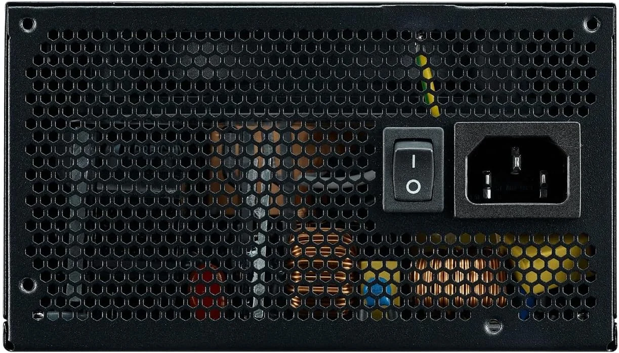منبع تغذیه کولر مستر G GOLD 800W با کابل A/UK، مشکی منبع تغذیه کولر مستر G GOLD 800W با کابل A/UK، مشکی