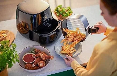 سرخ کن بدون روغن فیلیپس مدل Essential Air Fryer XL HD9260/91، مشکی، 2 سال گارانتی - نسخه امارات