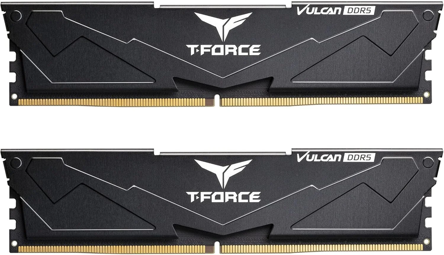 رم دسکتاپ گیمینگ TeamGroup T-Force Vulcan 32GB 5600MHz CL36 با هیت سینک فلزی آلومینیومی DDR5 با قابلیت دفع حرارت پیشرفته، پشتیبانی از Intel XMP 3.0 / AMD EXPO (مشکی) - FLBD532G5600HC36B01 رم دسکتاپ گیمینگ TeamGroup T-Force Vulcan 32GB 5600MHz CL36 با هیت سینک فلزی آلومینیومی DDR5 با قابلیت دفع حرارت پیشرفته، پشتیبانی از Intel XMP 3.0 / AMD EXPO (مشکی) - FLBD532G5600HC36B01