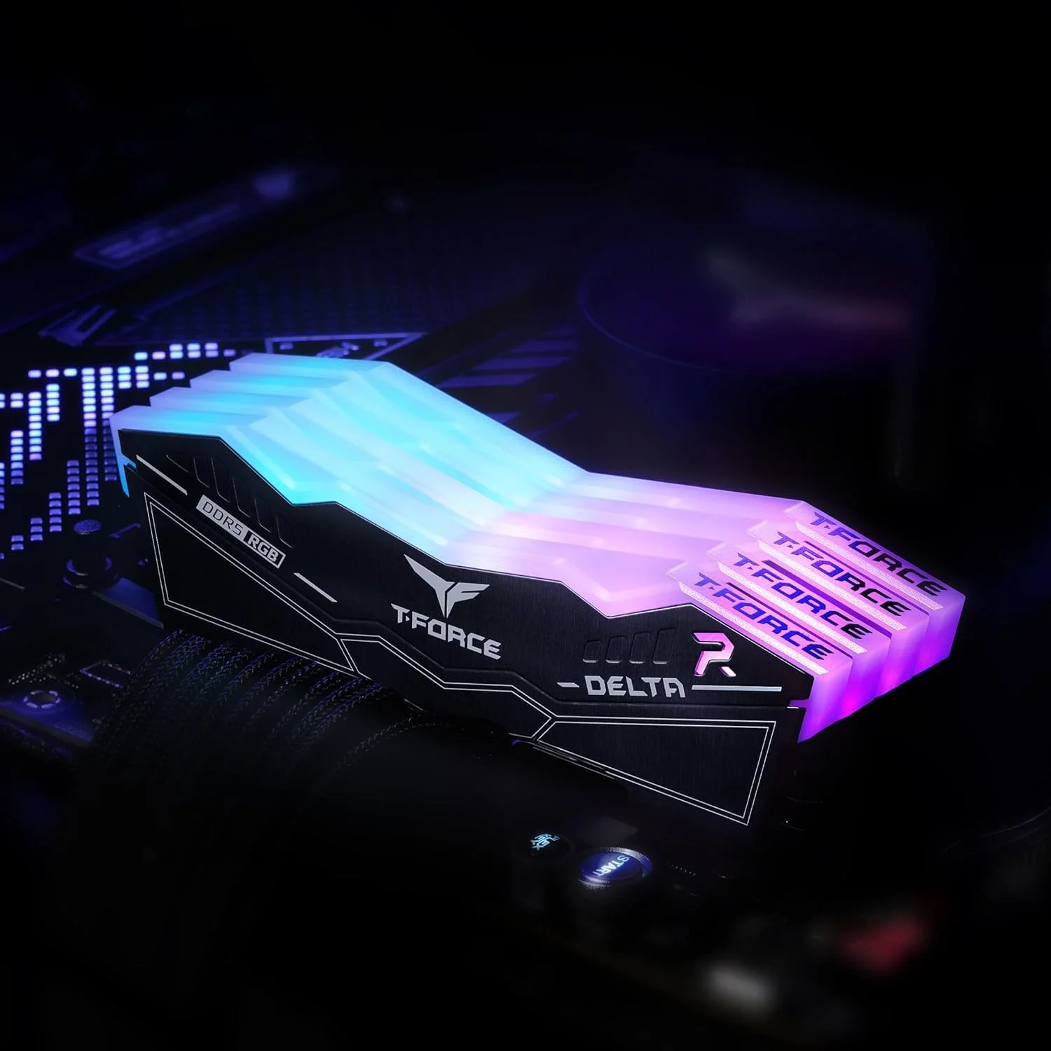 رم دسکتاپ گیمینگ TeamGroup T-Force Delta RGB 32GB 6000MHz CL38 DDR5 با پشتیبانی از Intel XMP 3.0 و AMD Expo (مشکی) - FF3D532G6000HC38A01 رم دسکتاپ گیمینگ TeamGroup T-Force Delta RGB 32GB 6000MHz CL38 DDR5 با پشتیبانی از Intel XMP 3.0 و AMD Expo (مشکی) - FF3D532G6000HC38A01