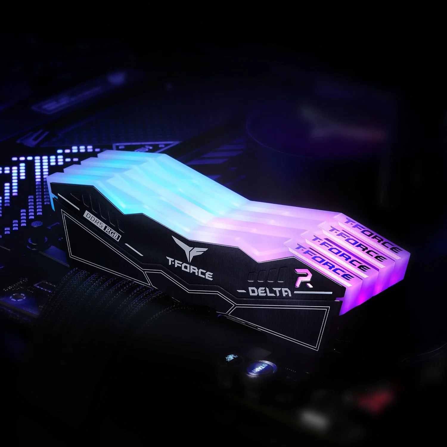 کیت حافظه رم دسکتاپ 32 گیگابایتی (2x16GB) TEAMGROUP T-Force Delta RGB DDR5 6400MHz (PC5-51200) CL40 (مشکی) برای Z690 - FF3D532G6400HC40BDC01