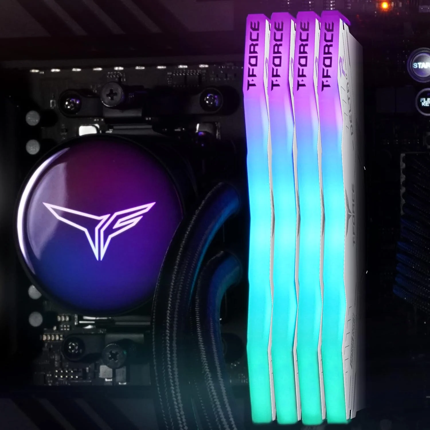 کیت رم ۳۲ گیگابایتی (۲x۱۶ گیگابایت) DDR5 5600MHz TEAMGROUP T-Force Delta Alpha RGB (PC5-44800) CL40، سازگار با Intel XMP 3.0 و AMD Expo، ماژول حافظه دسکتاپ، سفید FF8D532G5600HC40BDC01