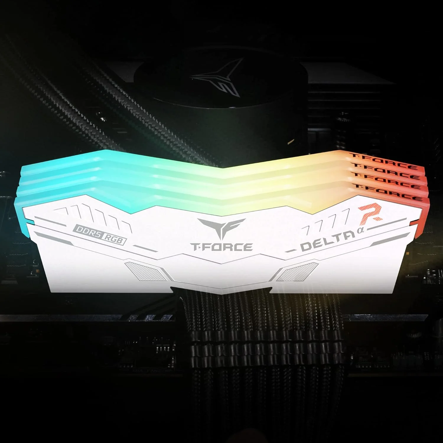 کیت رم ۳۲ گیگابایتی (۲x۱۶ گیگابایت) DDR5 5600MHz TEAMGROUP T-Force Delta Alpha RGB (PC5-44800) CL40، سازگار با Intel XMP 3.0 و AMD Expo، ماژول حافظه دسکتاپ، سفید FF8D532G5600HC40BDC01