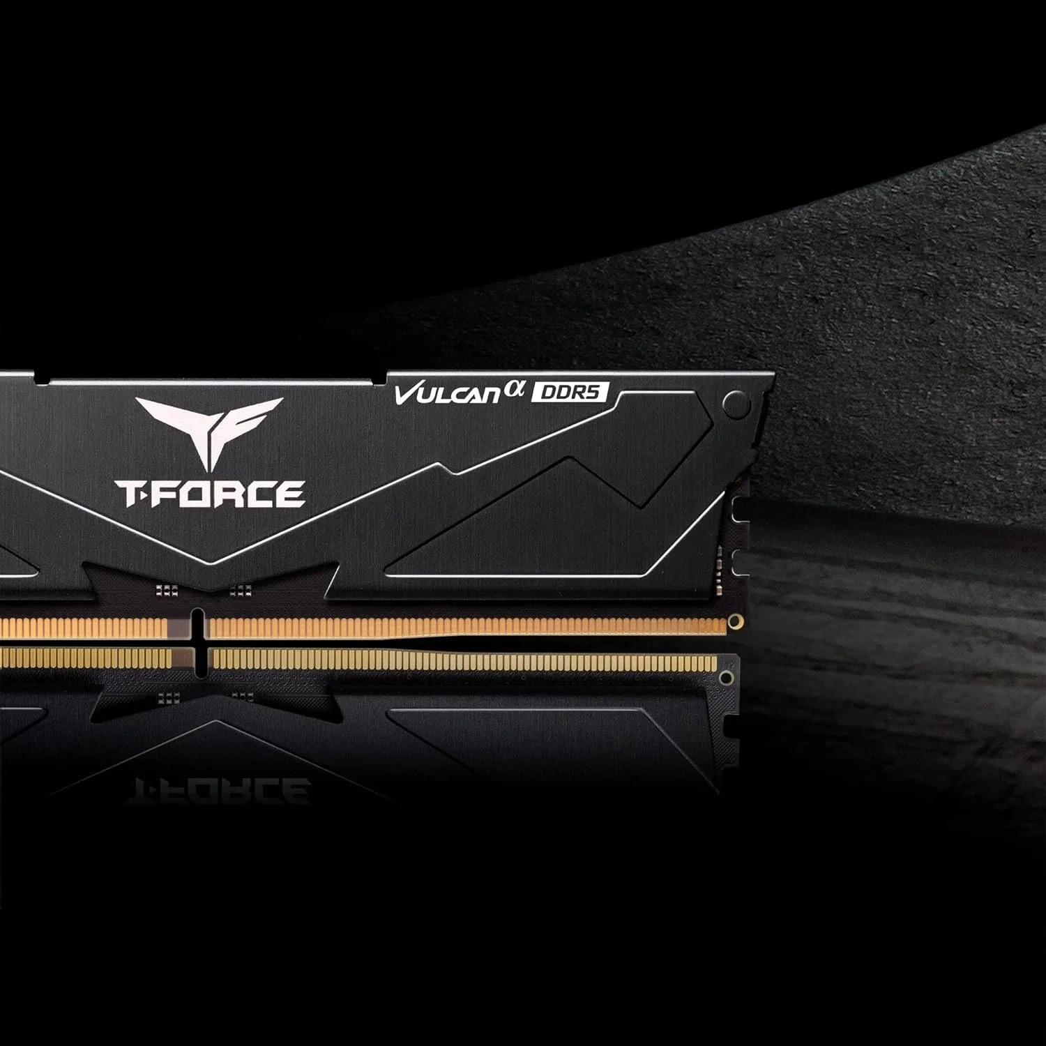 رم دسکتاپ TEAMGROUP T-Force Vulcan Alpha DDR5 با ظرفیت 32 گیگابایت (2x16GB) 6000MHz (PC5-48000) CL38، رم بهینه شده AMD، رنگ مشکی مدل FLABD532G6000HC38JDC01 رم دسکتاپ TEAMGROUP T-Force Vulcan Alpha DDR5 با ظرفیت 32 گیگابایت (2x16GB) 6000MHz (PC5-48000) CL38، رم بهینه شده AMD، رنگ مشکی مدل FLABD532G6000HC38JDC01