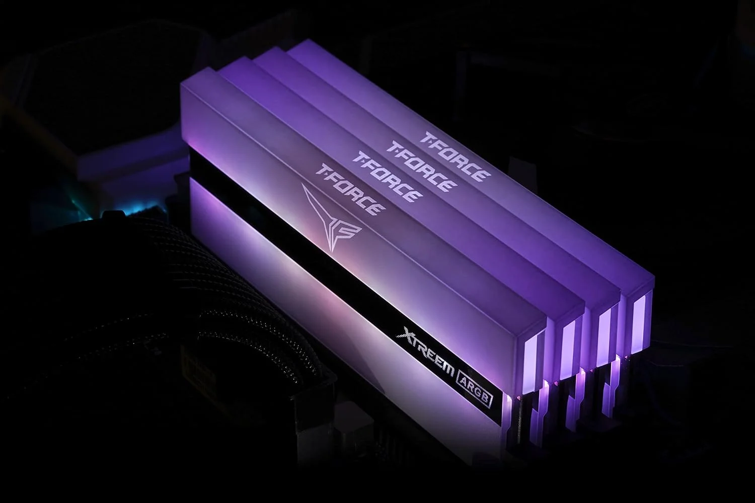 رم TEAMGROUP Team D4 3600 16GB C18 T-Force Xtreem ARGB K2 W