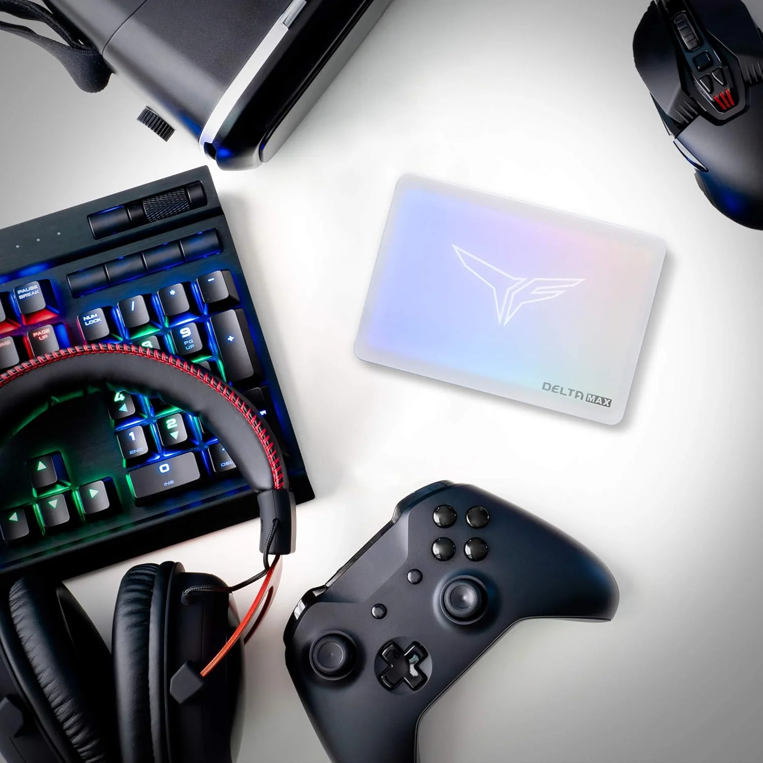 حافظه اس اس دی 1 ترابایتی TEAMGROUP TEAM GROUP DELTA MAX LITE RGB مدل T253TM001T0C425 حافظه اس اس دی 1 ترابایتی TEAMGROUP TEAM GROUP DELTA MAX LITE RGB مدل T253TM001T0C425