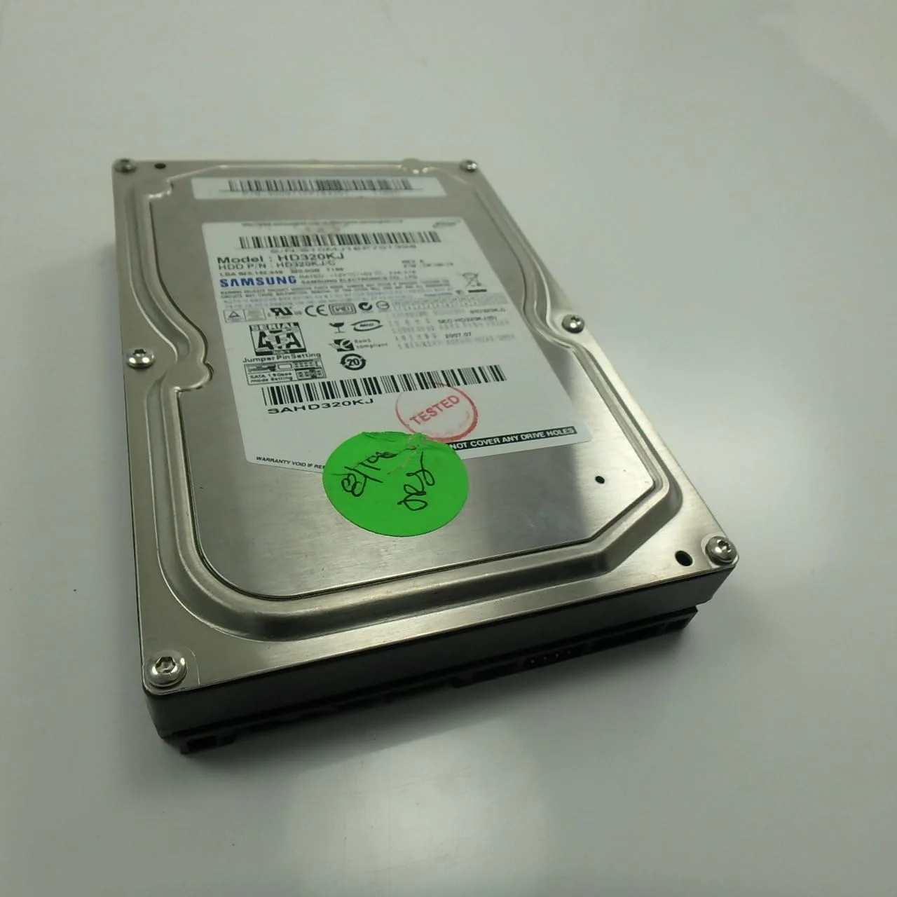 هارد دیسک داخلی سامسونگ HD321KJ 320GB SATA با 8 مگابایت حافظه کش و سرعت 7200 دور در دقیقه