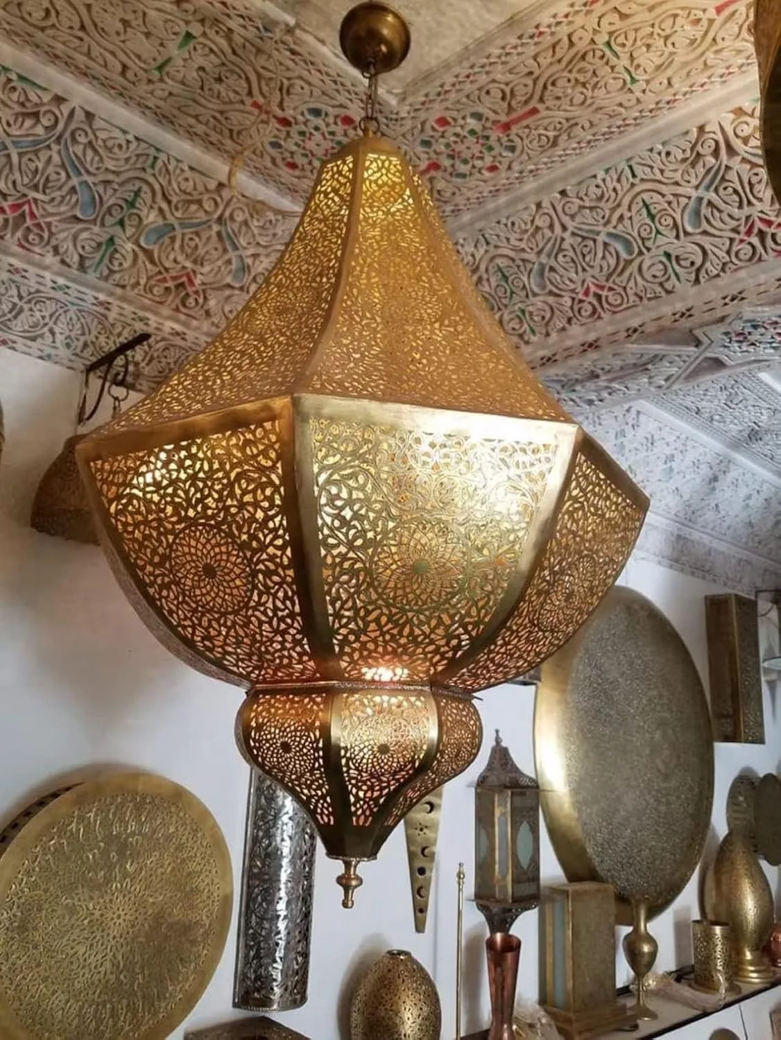 چراغ آویز سقفی مراکشی دست ساز دکور افر مدل گلد، لوستر دکوراسیون منزل، چراغ آویز مدرن چراغ آویز سقفی مراکشی دست ساز دکور افر مدل گلد، لوستر دکوراسیون منزل، چراغ آویز مدرن