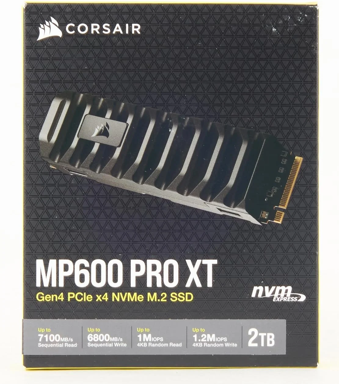 درایو SSD کورسیر MP600 PRO XT Gen4 PCIe x4 NVMe M.2 با تراکم بالا TLC NAND هیت سینک آلومینیومی M.2 2280 فرم فاکتور، مشکی، CSSD-F2000GBMP600PXT، 2000 گیگابایت