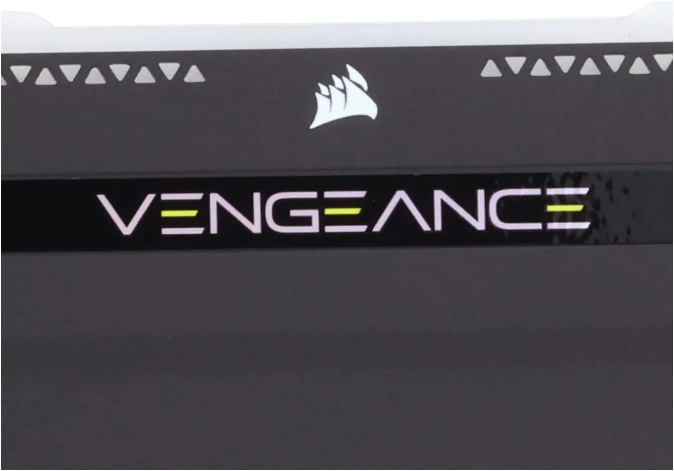کیت حافظه دسکتاپ Corsair Vengeance RGB PRO SL 32 گیگابایت (2x16 گیگابایت) DDR4 3200 مگاهرتز C16، نورپردازی شده (10 LED RGB با قابلیت آدرس دهی جداگانه، بهینه شده برای AMD Ryzen)، مشکی