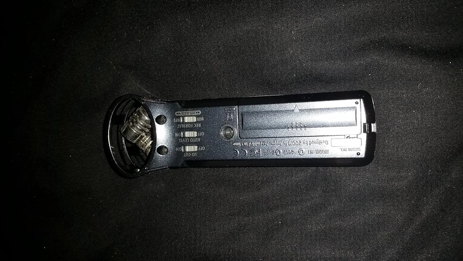ضبط کننده دستی زوم مدل H1 مشکی همراه با کارت حافظه microSD 2GB