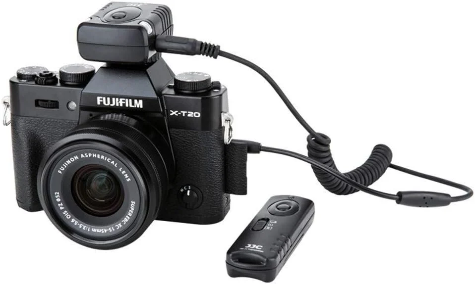ریموت کنترل شاتر سیمی و بی سیم JJC JM-R2(II) برای دوربین های فوجی فیلم GFX 50S GFX50R X-H1 X-Pro2 X-T3 X-T2 X-T1 X-T20 X-T10 X-T100 X-E3 X-E2S X-E2 X-A5 X-A10 X100F X100T X70 XF10 جایگزین RR-100 ریموت کنترل شاتر سیمی و بی سیم JJC JM-R2(II) برای دوربین های فوجی فیلم GFX 50S GFX50R X-H1 X-Pro2 X-T3 X-T2 X-T1 X-T20 X-T10 X-T100 X-E3 X-E2S X-E2 X-A5 X-A10 X100F X100T X70 XF10 جایگزین RR-100