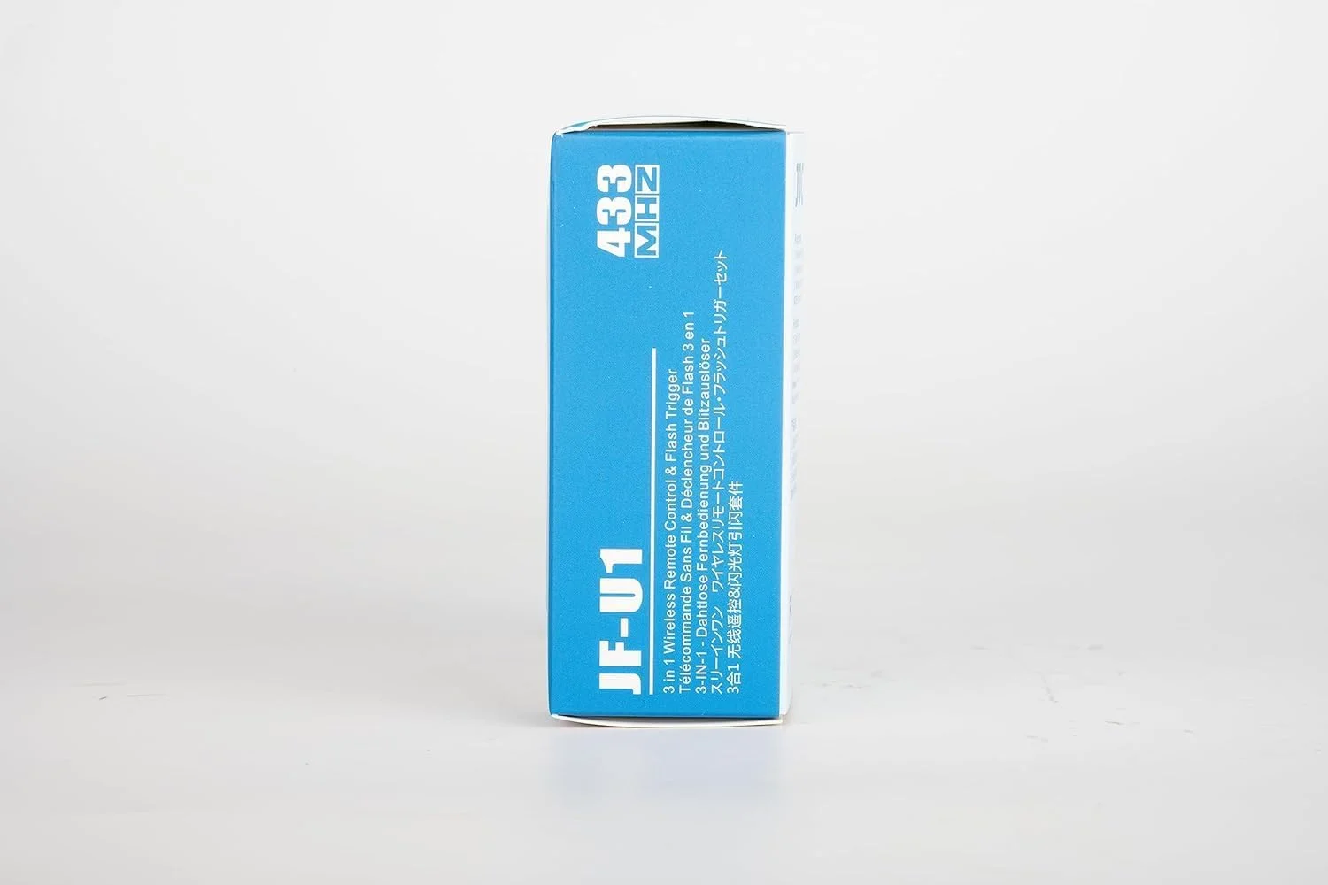 فلاش تریگر JJC، ریموت شاتر بیسیم سازگار با Canon R6 750D 1200D 1300D 200D 100D 800D 760D 70D 77D 80D 700D 1100D 1000D M6 M5 650D 600D 550D 500D 450D 400D 350D 300D 60D 60Da فلاش تریگر JJC، ریموت شاتر بیسیم سازگار با Canon R6 750D 1200D 1300D 200D 100D 800D 760D 70D 77D 80D 700D 1100D 1000D M6 M5 650D 600D 550D 500D 450D 400D 350D 300D 60D 60Da