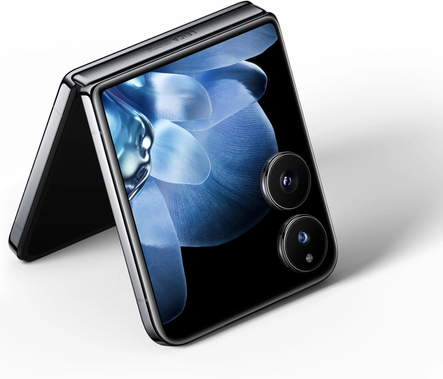 گوشی موبایل شیائومی میکس فلیپ 5G، مشکی (12 گیگابایت رم + 512 گیگابایت حافظه داخلی) | Snapdragon® 8 Gen 3 | نمایشگر دوگانه 6.86 اینچی + 4.01 اینچی 120 هرتز | باتری 4780 میلی آمپر ساعتی | دوربین دوگانه Leica 50+50، دوربین جلو 32 مگاپیکسلی | اسپیکر فضای باز رایگان + سشوار