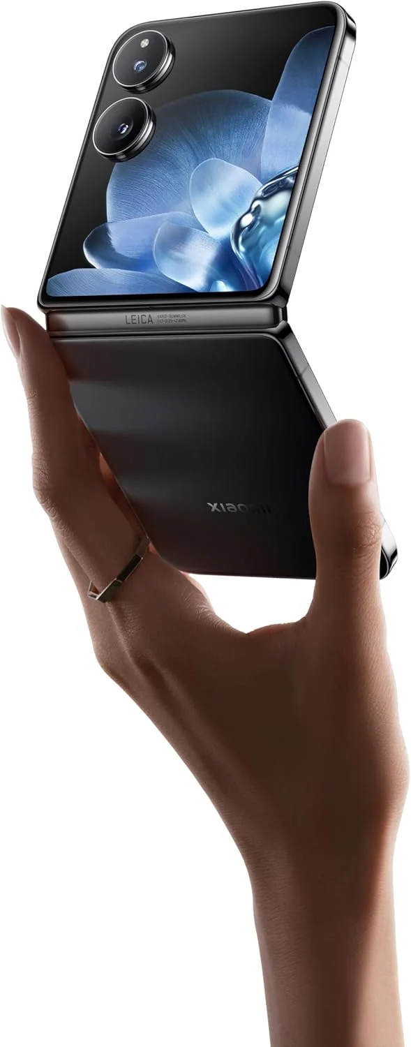 گوشی موبایل شیائومی میکس فلیپ 5G، مشکی (12 گیگابایت رم + 512 گیگابایت حافظه داخلی) | Snapdragon® 8 Gen 3 | نمایشگر دوگانه 6.86 اینچی + 4.01 اینچی 120 هرتز | باتری 4780 میلی آمپر ساعتی | دوربین دوگانه Leica 50+50، دوربین جلو 32 مگاپیکسلی | اسپیکر فضای باز رایگان + سشوار