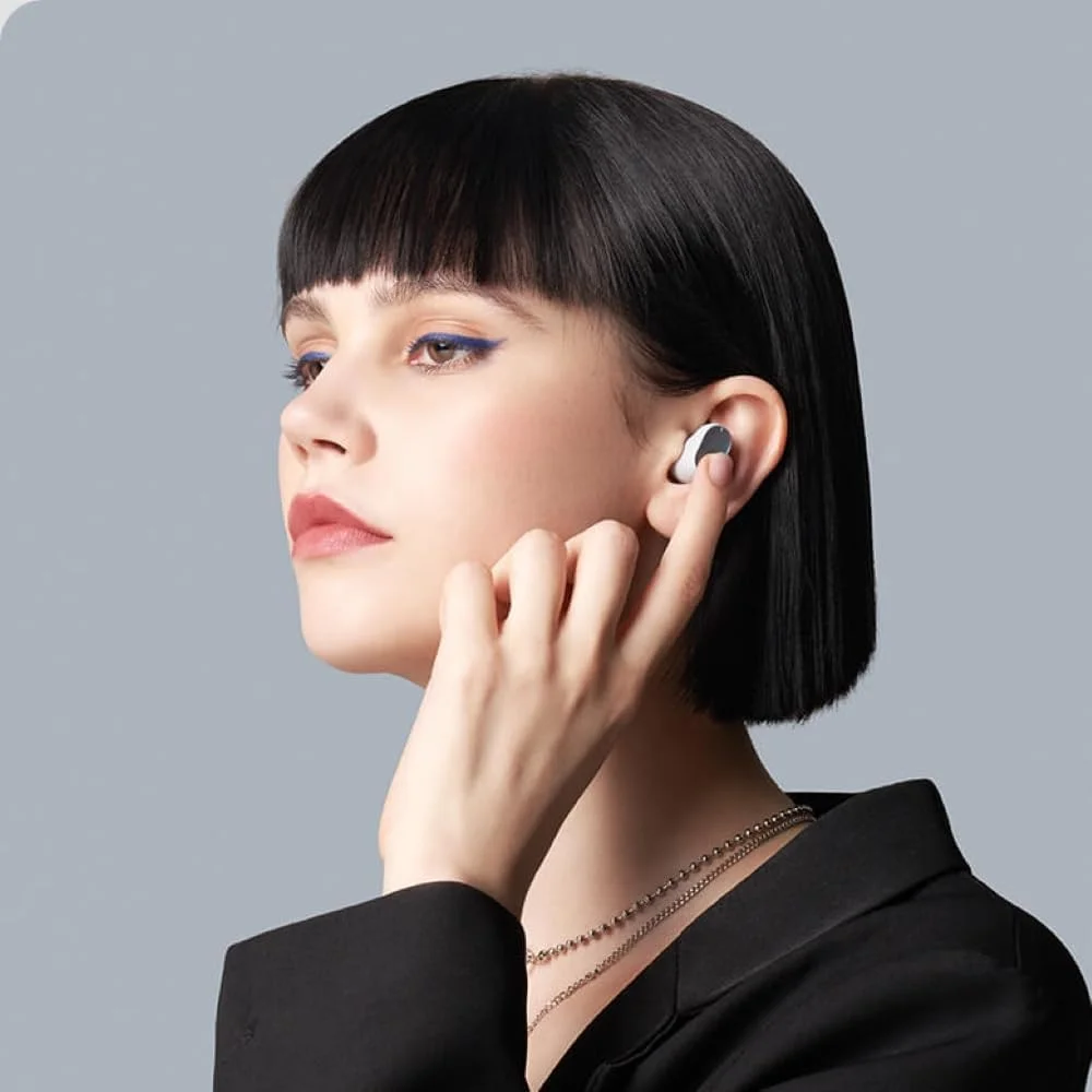هدفون بی سیم شیائومی Redmi Buds 3 Pro با حذف نویز هوشمند 35 دسی بل، اتصال دو دستگاه، شارژ بی سیم، عمر باتری طولانی 28 ساعته، مشکی گرافیتی، 65x48x26 میلی متر؛ 55 گرم هدفون بی سیم شیائومی Redmi Buds 3 Pro با حذف نویز هوشمند 35 دسی بل، اتصال دو دستگاه، شارژ بی سیم، عمر باتری طولانی 28 ساعته، مشکی گرافیتی، 65x48x26 میلی متر؛ 55 گرم