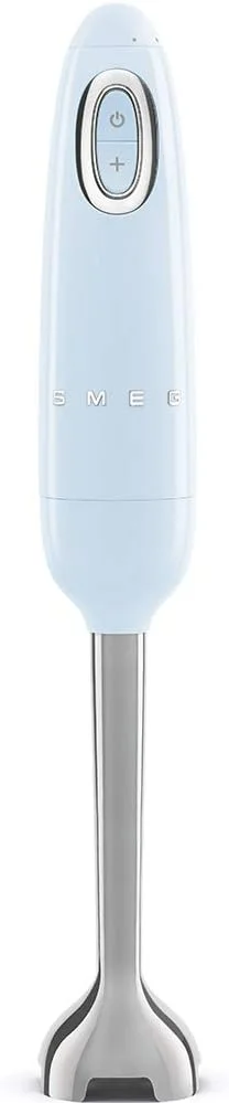 مخلوط کن دستی اسمگ مدل HBF022PBUK، با طراحی رترو دهه 50، به همراه لوازم جانبی، سرعت متغیر، عملکرد توربو، آبی پاستلی، 1 سال گارانتی