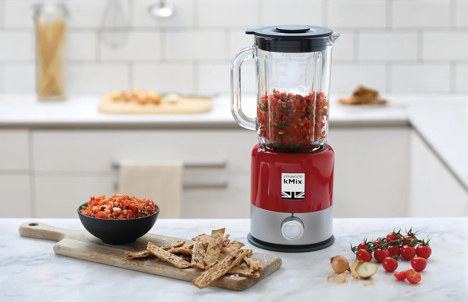 مخلوط کن شیشه ای ممتاز KENWOOD سری kMix با موتور قدرتمند 800 وات، ظرفیت بزرگ 1.6 لیتری، لیوان شیشه ای ThermoResist بدون بو، تیغه های MultiZone - ایده آل برای مخلوط کردن و اسموتی BLX750RD قرمز مخلوط کن شیشه ای ممتاز KENWOOD سری kMix با موتور قدرتمند 800 وات، ظرفیت بزرگ 1.6 لیتری، لیوان شیشه ای ThermoResist بدون بو، تیغه های MultiZone - ایده آل برای مخلوط کردن و اسموتی BLX750RD قرمز
