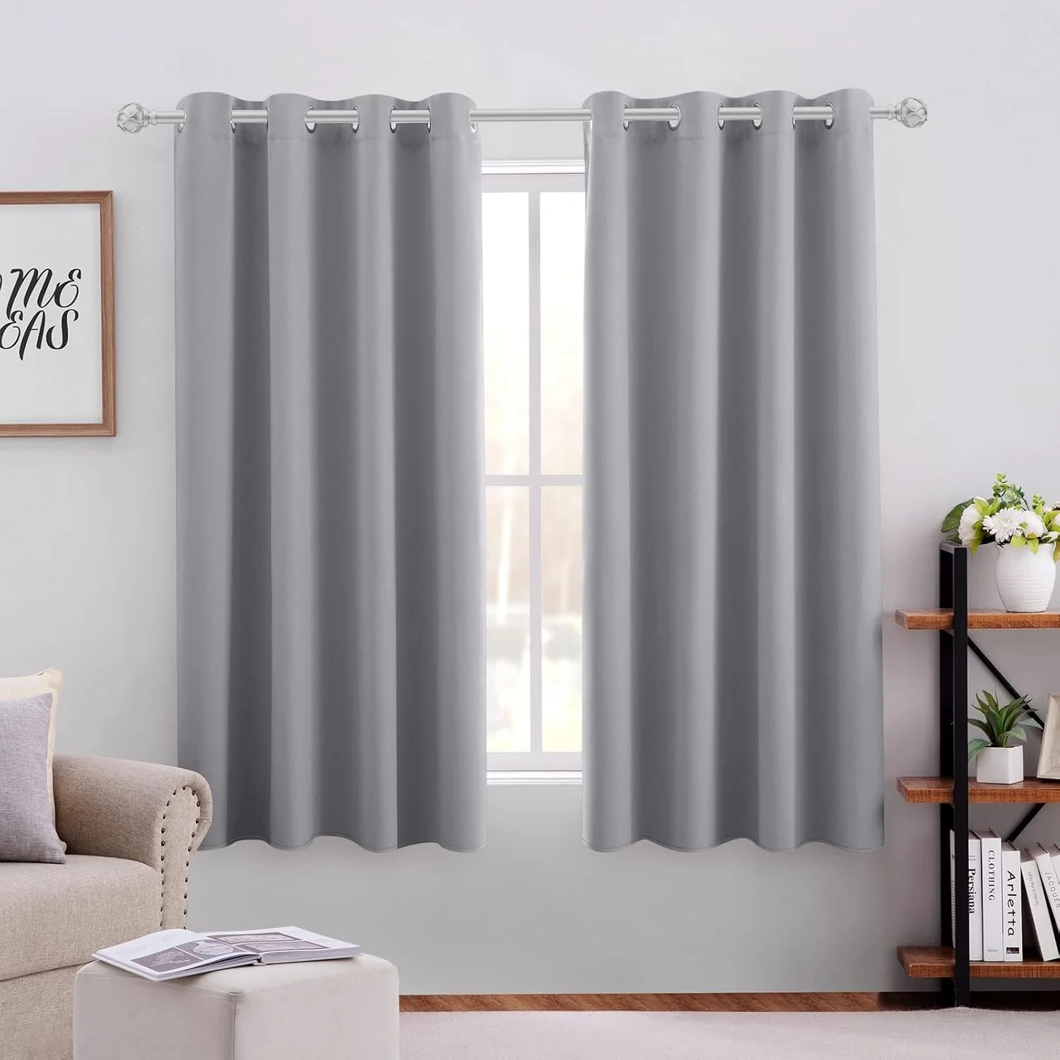 پرده های خاموشی خاکستری روشن HOMEIDEAS، ابعاد 52 در 63 اینچ، مناسب اتاق خواب، ست 2 پنلی، پرده/دریچه های تاریک کننده اتاق، پرده های حرارتی با حلقه های فلزی مسدود کننده نور برای اتاق نشیمن