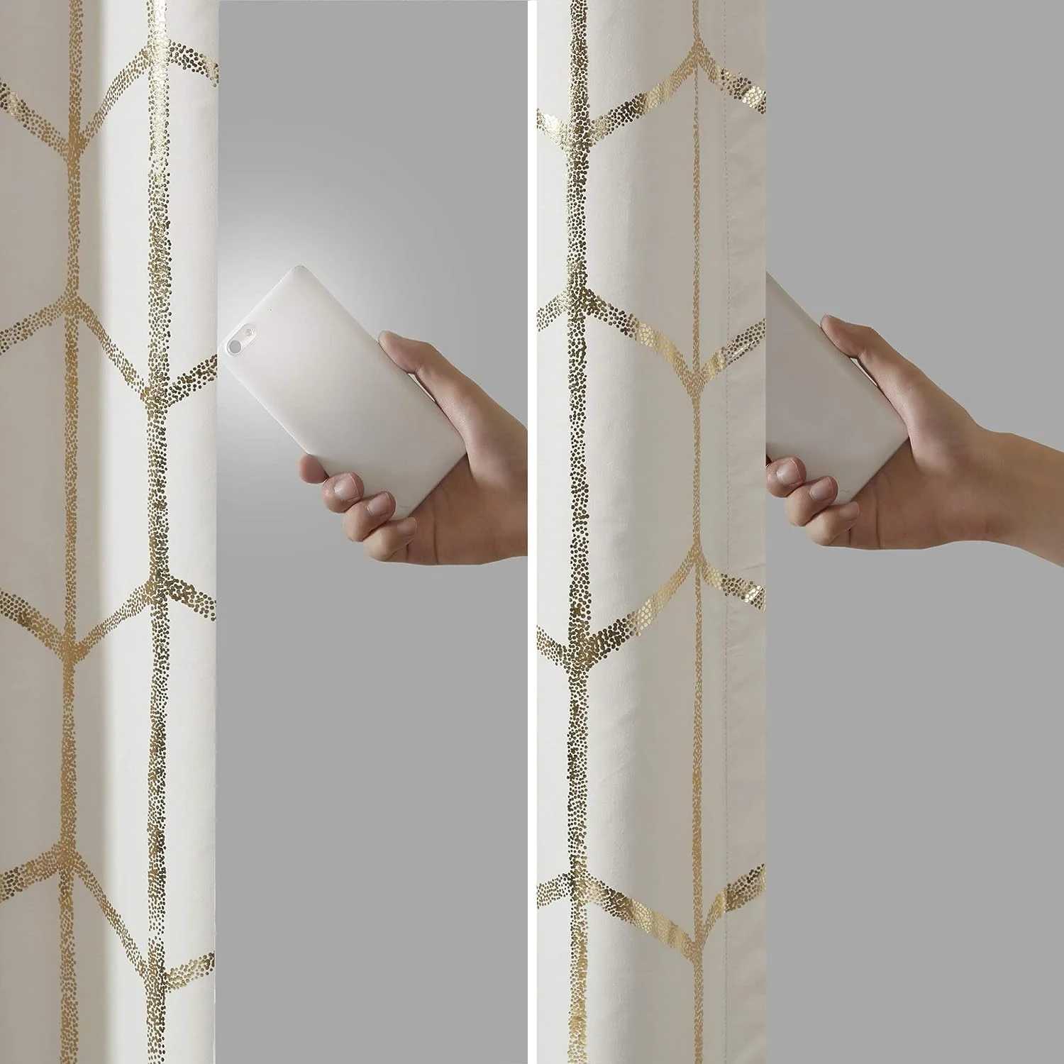 پنل پرده تکی طرحدار متالیک خاموشی کامل Intelligent Design Raina با حلقه، عایق حرارتی و مسدود کننده نور برای اتاق خواب، اتاق نشیمن و خوابگاه، 50x84، عاجی/طلایی 1 عدد پنل پرده تکی طرحدار متالیک خاموشی کامل Intelligent Design Raina با حلقه، عایق حرارتی و مسدود کننده نور برای اتاق خواب، اتاق نشیمن و خوابگاه، 50x84، عاجی/طلایی 1 عدد