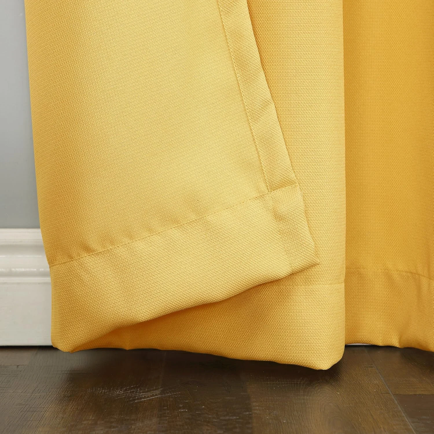 پنل پرده پانچ طرح دار کتان مدل Montego شماره 918، سایز 48 در 95 اینچ، زرد