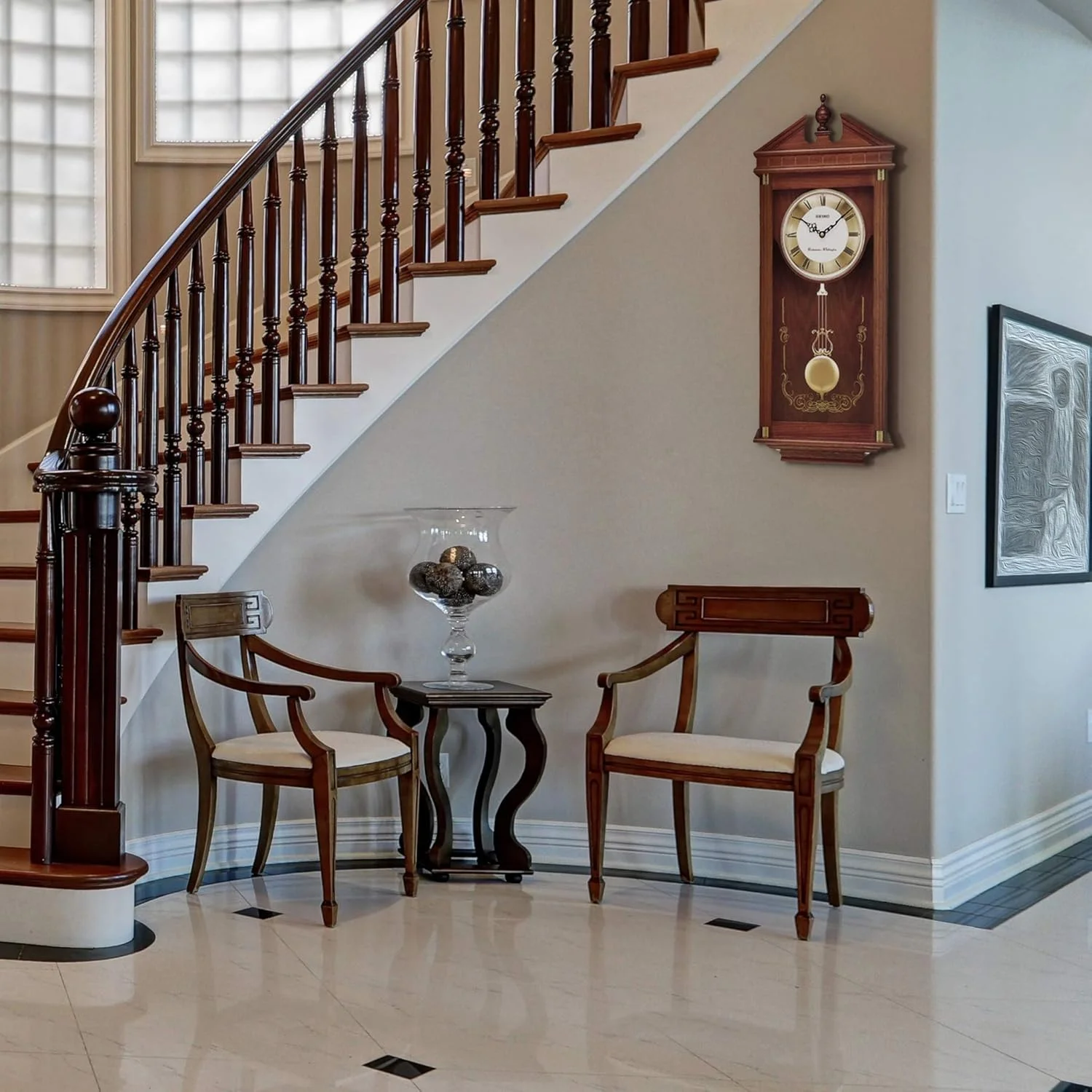 ساعت دیواری پاندول دار SEIKO مدل Regal Oak ساعت دیواری پاندول دار SEIKO مدل Regal Oak