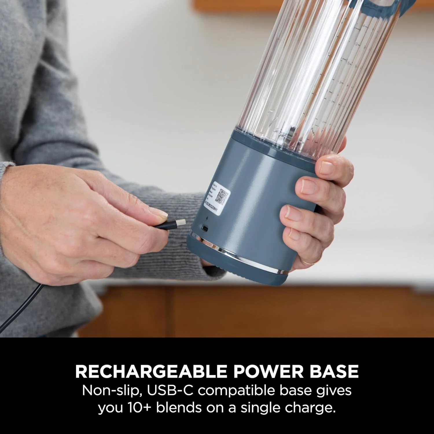 مخلوط کن قابل حمل نینجا بلاست، 530 میلی لیتر، درب ضد نشت و دهانه نوشیدنی، قابل شارژ، مناسب برای اسموتی های قابل حمل، شیک های پروتئینی، مخلوط کردن یخ و میوه های یخ زده، آبی جین، BC151MENV، 2 سال گارانتی مخلوط کن قابل حمل نینجا بلاست، 530 میلی لیتر، درب ضد نشت و دهانه نوشیدنی، قابل شارژ، مناسب برای اسموتی های قابل حمل، شیک های پروتئینی، مخلوط کردن یخ و میوه های یخ زده، آبی جین، BC151MENV، 2 سال گارانتی