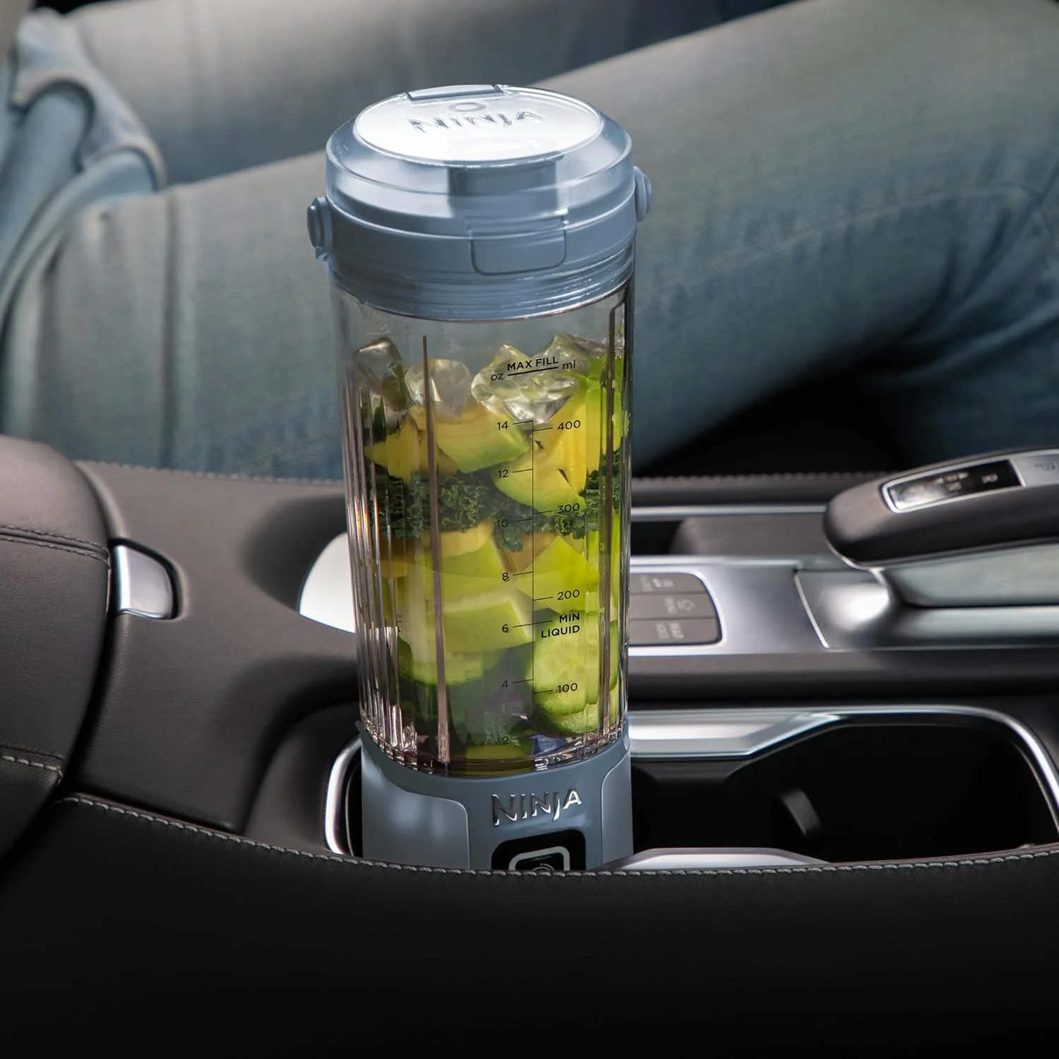 مخلوط کن قابل حمل نینجا بلاست BC151EUNV / مخلوط کن / اسموتی ساز، لیوان 530 میلی لیتری، درب ضد نشت، میکسر کوچک قدرتمند، بی سیم و قابل شارژ، خرد کردن یخ و میوه، آبی مخلوط کن قابل حمل نینجا بلاست BC151EUNV / مخلوط کن / اسموتی ساز، لیوان 530 میلی لیتری، درب ضد نشت، میکسر کوچک قدرتمند، بی سیم و قابل شارژ، خرد کردن یخ و میوه، آبی