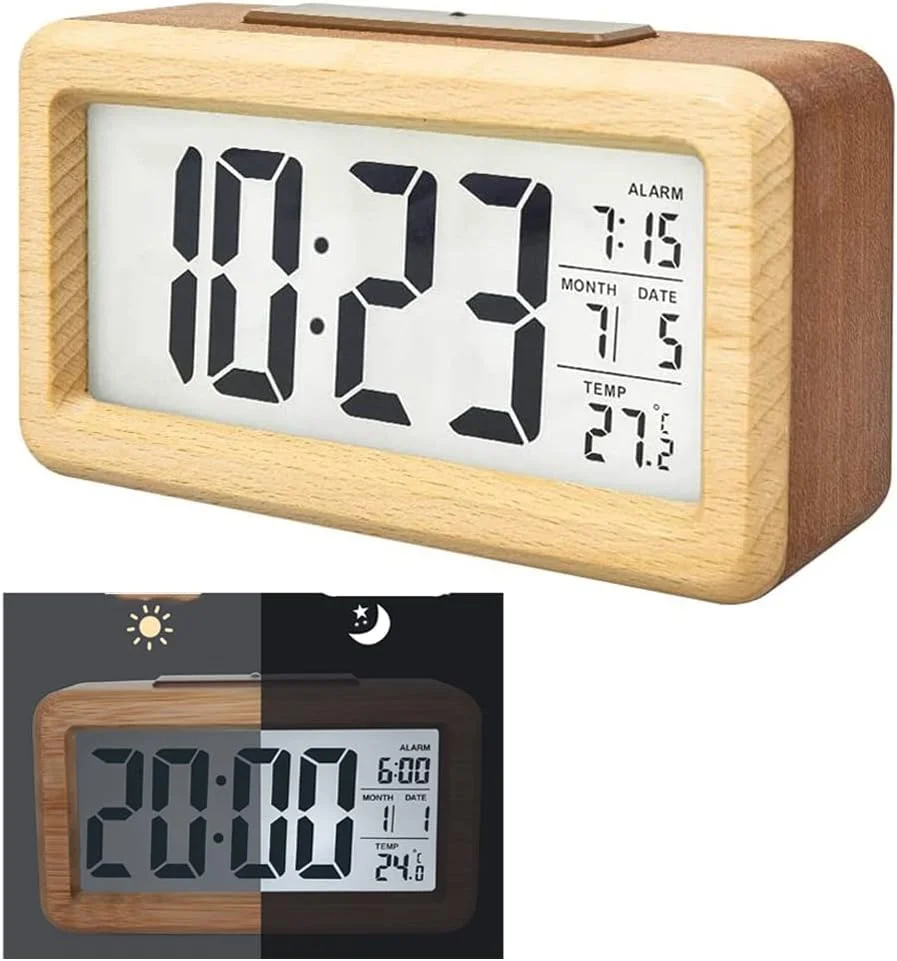 ساعت زنگ دار دیجیتال چوبی Coodiikaka، نمایشگر LED بزرگ، نمایش 12/24 ساعته، چراغ شب حسگر هوشمند، تاریخ، چرت زدن و دما، با باتری کار می کند، ساعت زنگ دار کنار تخت برای اتاق خواب، برای دفتر