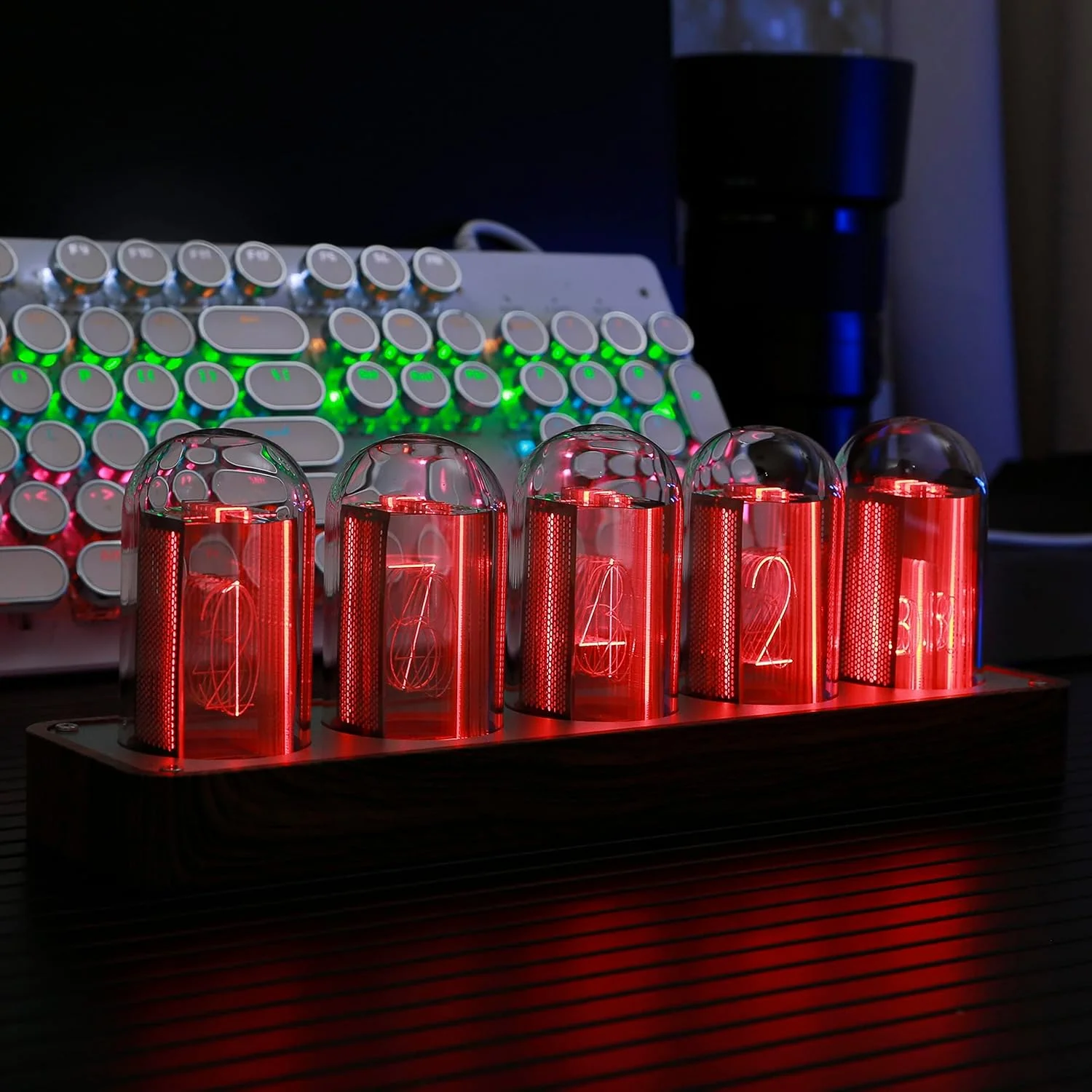 ساعت رومیزی دیجیتال چوبی ClocTeck Nixie Tube برای اتاق خواب، پشتیبانی از کالیبراسیون زمان Wi-Fi، زنگ هشدار، نمایش 12/24 ساعته، بدون نیاز به مونتاژ - یک هدیه رترو برای تزئین میز و اتاق خواب شما