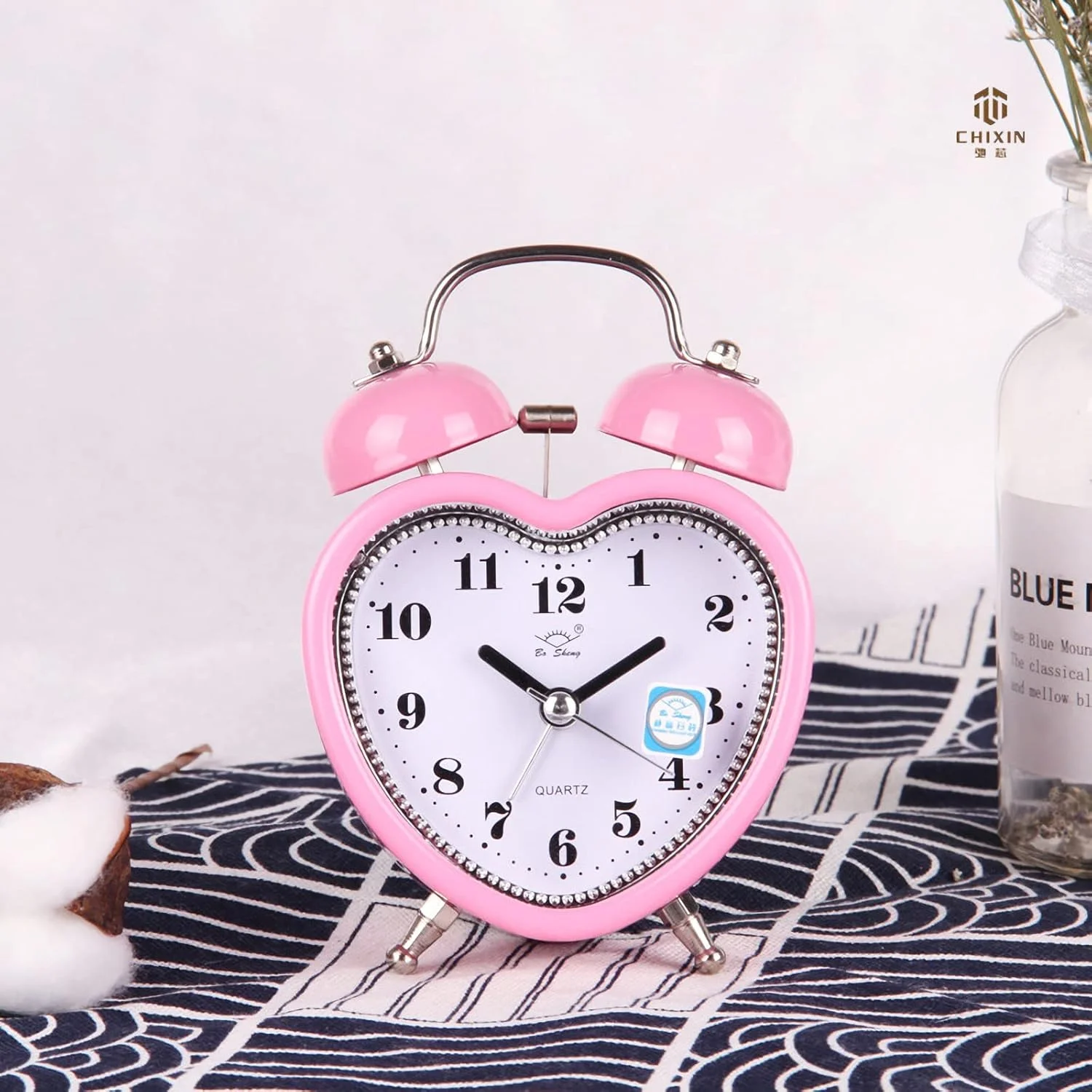 ساعت زنگ دار دوقلو SHISEDECO با قطر 3 اینچ، زنگ بلند، کوارتز آنالوگ بی صدا، دارای چراغ خواب، با باتری کار می کند، مناسب برای کودکان، سالمندان، افراد با خواب سنگین، تزئینات اتاق خواب، اتاق نشیمن (صورتی)