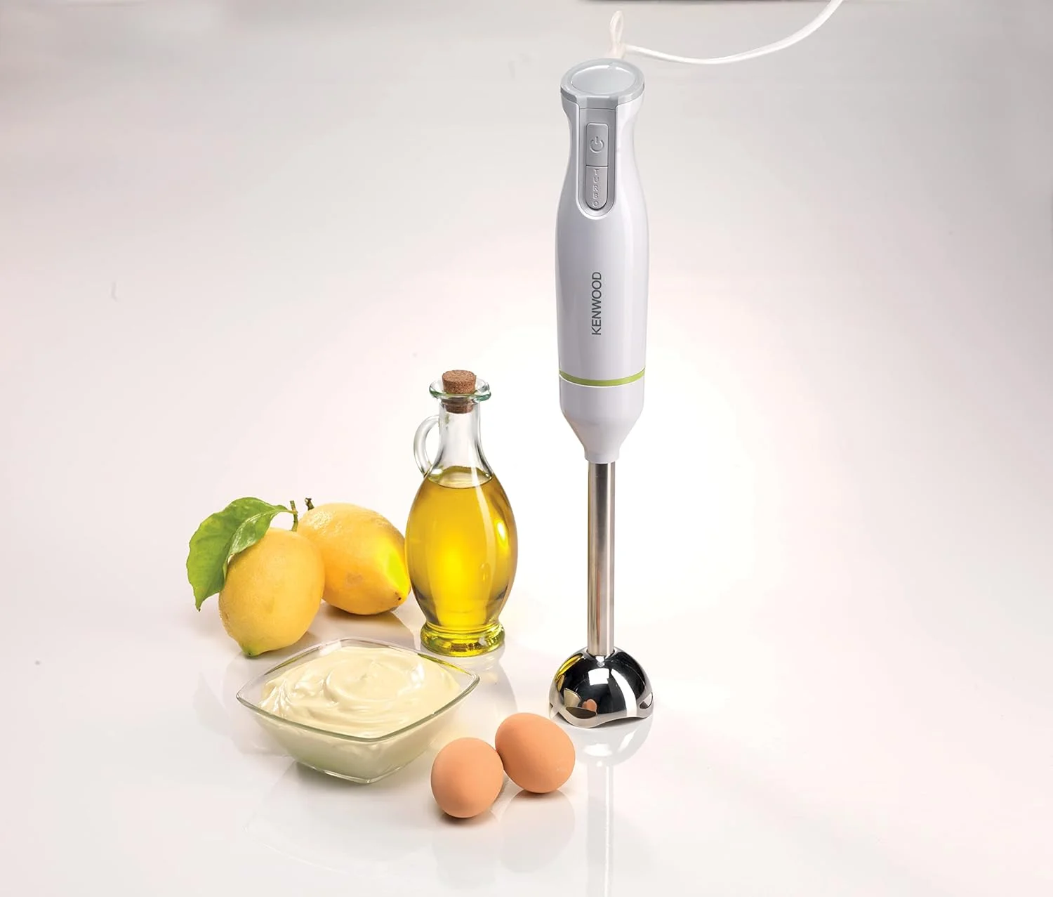مخلوط کن دستی KENWOOD با میله فلزی 600 وات، دارای لیوان مدرج، عملکرد توربو، قابل جدا شدن برای تمیز کردن آسان مدل HBM02.001WH سفید/نقره ای مخلوط کن دستی KENWOOD با میله فلزی 600 وات، دارای لیوان مدرج، عملکرد توربو، قابل جدا شدن برای تمیز کردن آسان مدل HBM02.001WH سفید/نقره ای