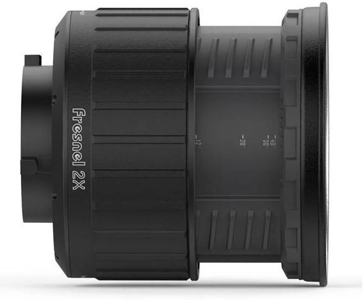 مانت لنز Aputure Fresnel 2X برای Aputure 120D ii، 300D، LS C300D و سایر چراغهای مانت بوئنز به همراه پارچه تمیزکننده DigiKit و کیف حمل مانت لنز Aputure Fresnel 2X برای Aputure 120D ii، 300D، LS C300D و سایر چراغهای مانت بوئنز به همراه پارچه تمیزکننده DigiKit و کیف حمل