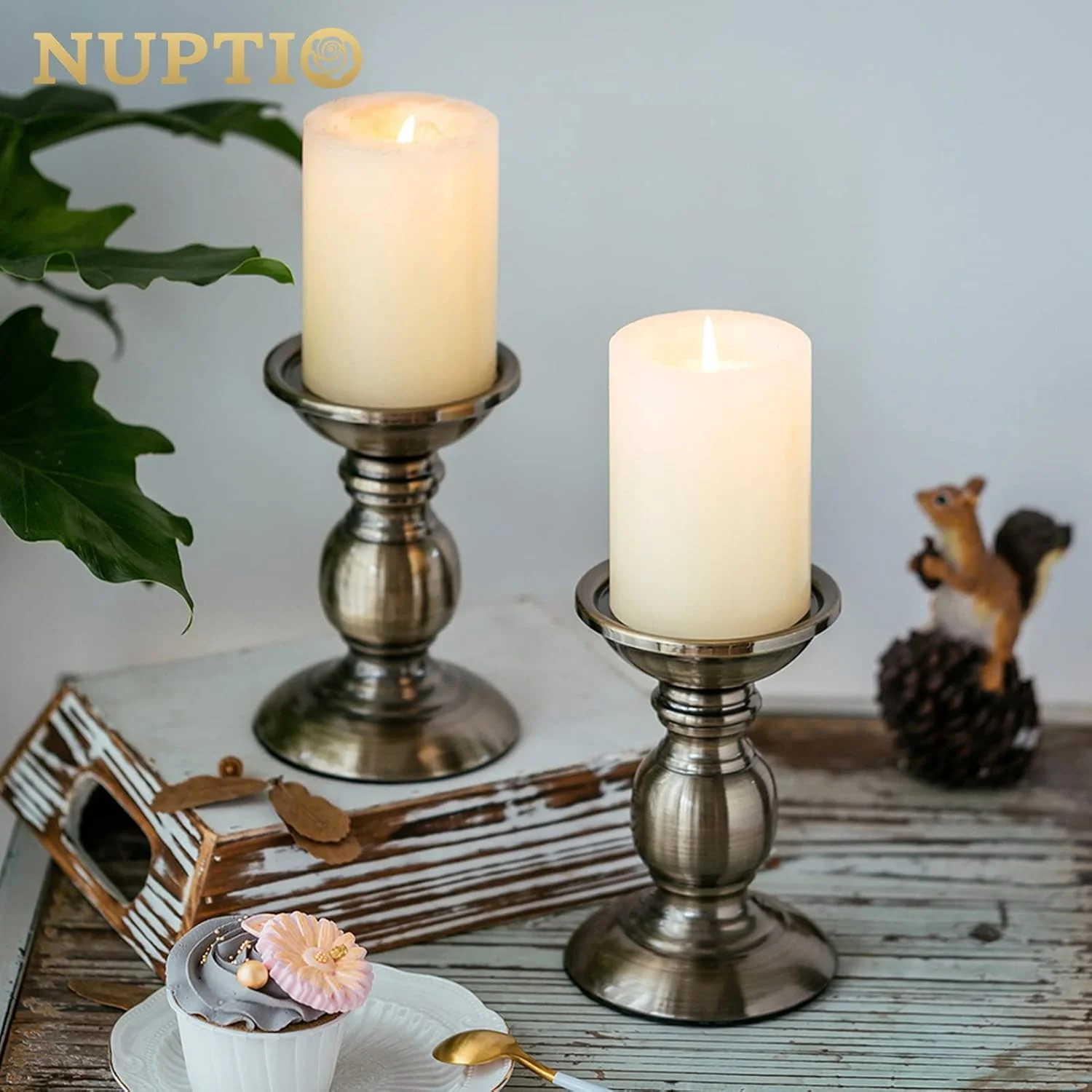 جاشمعی استوانه ای NUPTIO مدل Pillar، بسته 2 عددی، مناسب شمع های 80 میلی متری، جنس آهن، دکوری ایده آل برای میزهای عروسی، مهمانی، تولد و شام رمانتیک جاشمعی استوانه ای NUPTIO مدل Pillar، بسته 2 عددی، مناسب شمع های 80 میلی متری، جنس آهن، دکوری ایده آل برای میزهای عروسی، مهمانی، تولد و شام رمانتیک