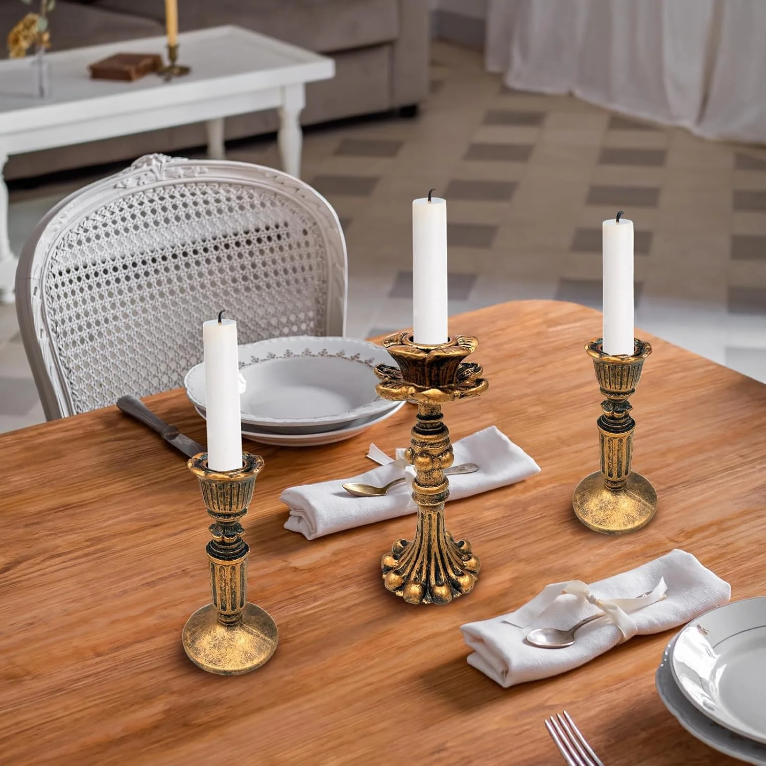 ست 6 عددی شمعدان KASTWAVE، جا شمعی مخروطی، ست 3 عددی جاشمعی، برای عروسی، مهمانی، سالگرد، میز، شومینه، دکوراسیون منزل (3 سبک، برنج عتیقه) ست 6 عددی شمعدان KASTWAVE، جا شمعی مخروطی، ست 3 عددی جاشمعی، برای عروسی، مهمانی، سالگرد، میز، شومینه، دکوراسیون منزل (3 سبک، برنج عتیقه)