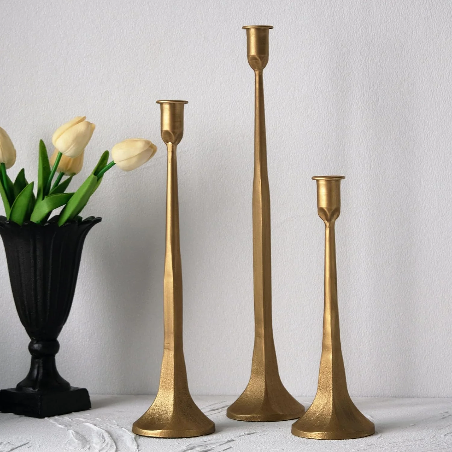 جاشمعی مخروطی فلزی KASTWAVE، ست 3 عددی شمعدان طلایی تزئینی، پایه شمع باریک، ست بلند برای عروسی، میز غذاخوری، دکوراسیون منزل، مهمانی - برنج عتیقه جاشمعی مخروطی فلزی KASTWAVE، ست 3 عددی شمعدان طلایی تزئینی، پایه شمع باریک، ست بلند برای عروسی، میز غذاخوری، دکوراسیون منزل، مهمانی - برنج عتیقه
