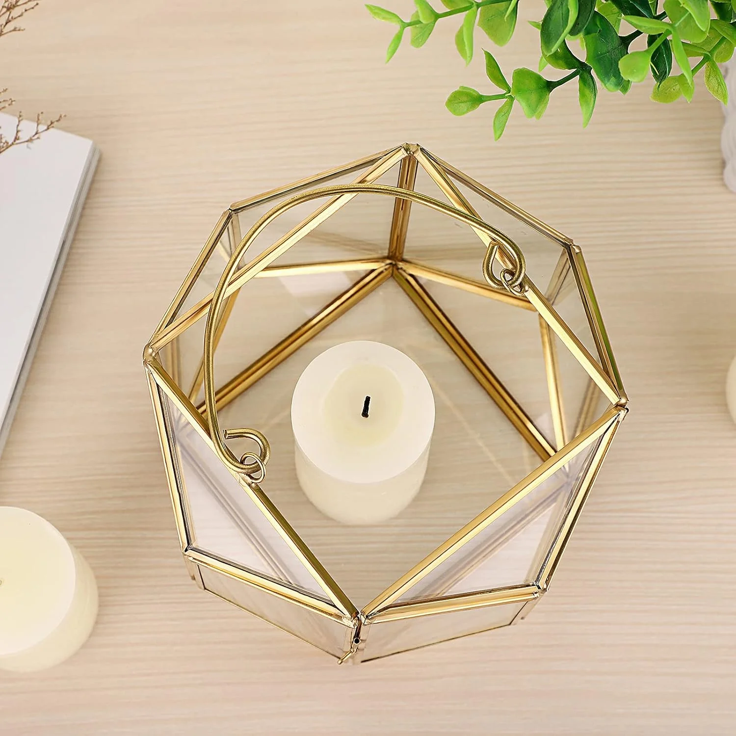 جاشمعی فانوسی تزیینی OwnMy، پایه شمع طلایی، فانوس شمع هندسی، پایه شمع فلزی با دسته، گلدان تراریوم شیشه ای، جاشمعی برای تزیین میز عروسی، متوسط جاشمعی فانوسی تزیینی OwnMy، پایه شمع طلایی، فانوس شمع هندسی، پایه شمع فلزی با دسته، گلدان تراریوم شیشه ای، جاشمعی برای تزیین میز عروسی، متوسط