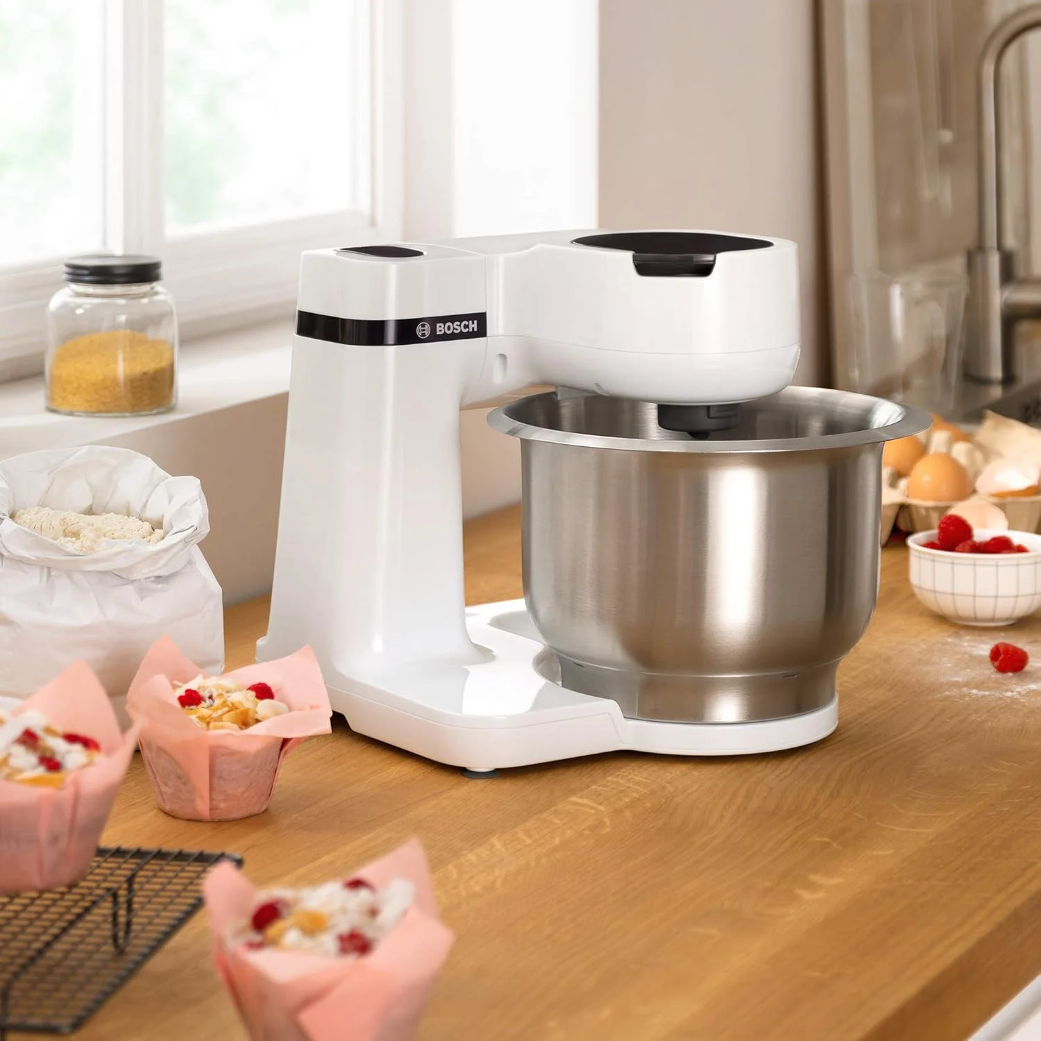 ماشین آشپزخانه بوش مدل MUMS2EW30G، توان 700 وات، کاسه 3.8 لیتری، ست شیرینی پزی، چرخ گوشت، مخلوط کن بزرگ، خردکن پیوسته با 3 دیسک، سفید، 1 سال گارانتی تولید ماشین آشپزخانه بوش مدل MUMS2EW30G، توان 700 وات، کاسه 3.8 لیتری، ست شیرینی پزی، چرخ گوشت، مخلوط کن بزرگ، خردکن پیوسته با 3 دیسک، سفید، 1 سال گارانتی تولید