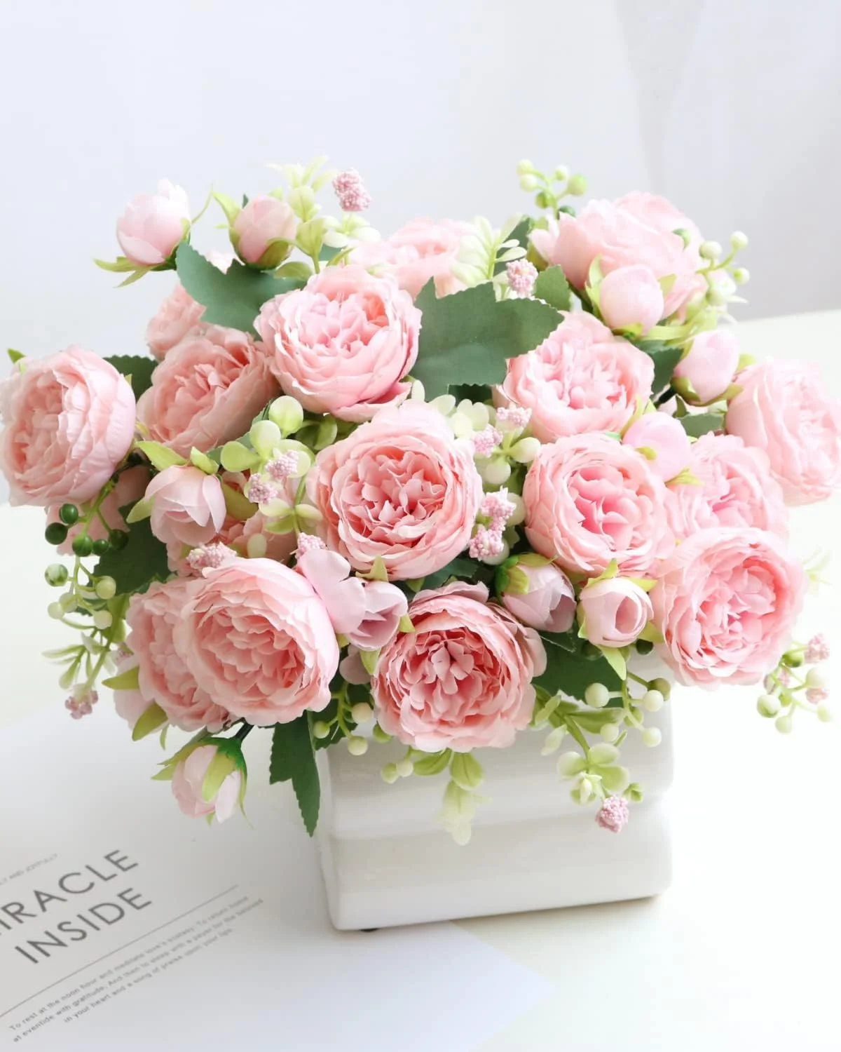 گل های مصنوعی تزئینی Excefore، دسته گل گل صد تومانی ابریشمی دکور گل رز پلاستیکی چیدمان میز برای دکور دیوار، مهمانی، عروسی 2 عدد (صورتی روشن)