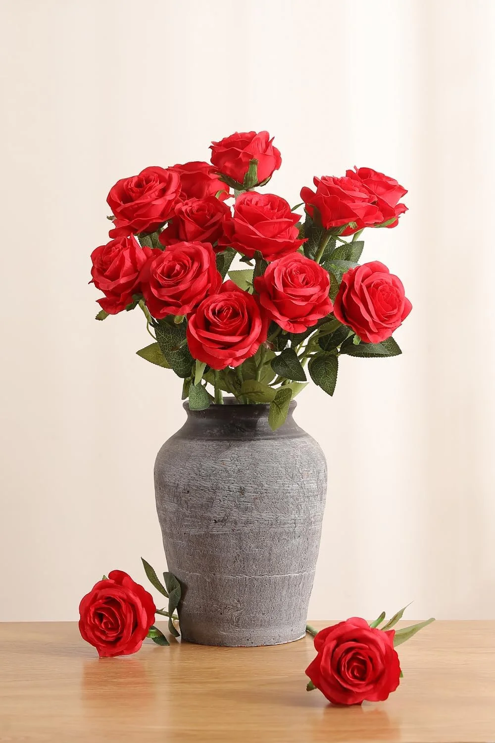 لویه، بسته 10 عددی گل رز مصنوعی قرمز، گل های رز ابریشمی مصنوعی با ساقه، دسته گل برای عروسی، مهمانی، دکوراسیون منزل (قرمز)