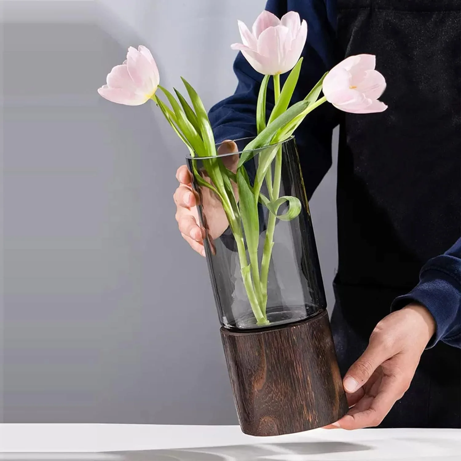 گلدان شیشه ای گل با پایه چوبی BAVIEN، گلدان های خاکستری لوکس و سبک، گلدان های استوانه ای کلاسیک، گلدان تزئینی برای میز شام، دکور قفسه میز اتاق نشیمن (بزرگ)